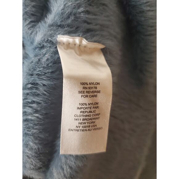 Truth by Republic Petrol Blue Fuzzy Crop Mock Neck Sweater, XL - Picture 6 of 6